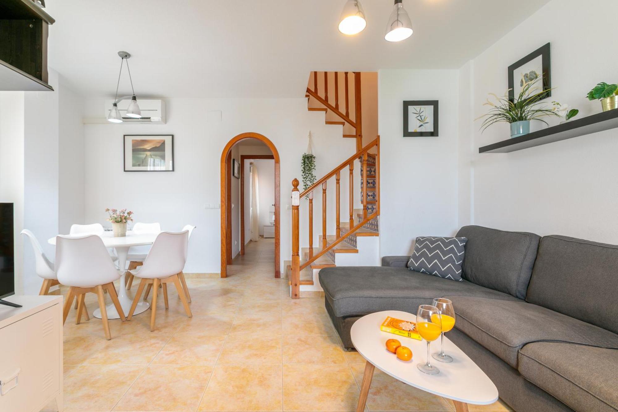 Montefaro Spacious Townhouse - Beach & Pool Santa Pola Εξωτερικό φωτογραφία